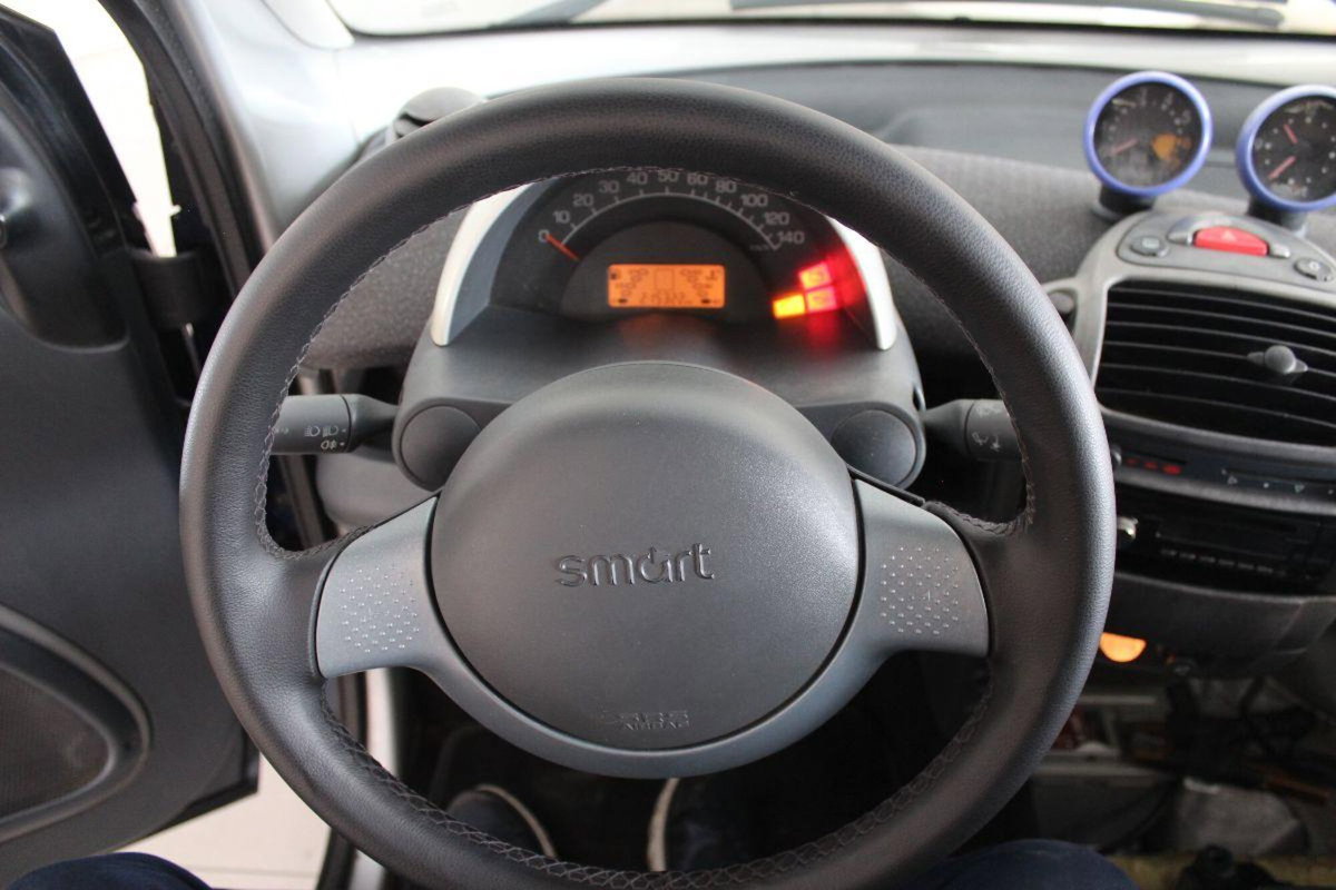 smart Fortwo 700 coupé passion (45 kW) (9)