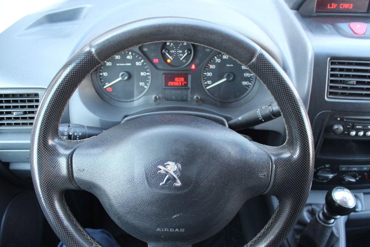 Peugeot Expert Furgone 2.0 HDi 125CV FAP PC-TN 12Q Furgone (12)