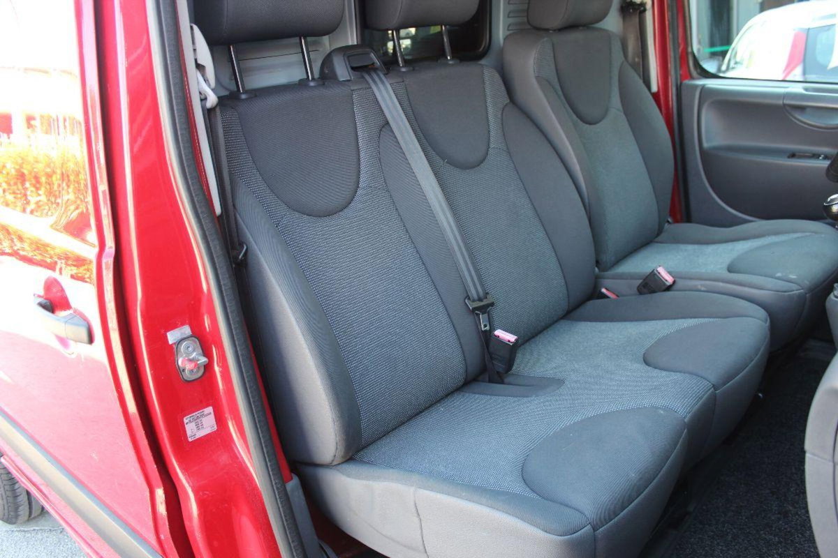 Peugeot Expert Furgone 2.0 HDi 125CV FAP PC-TN 12Q Furgone (9)