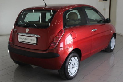 Lancia Ypsilon Argento (4)