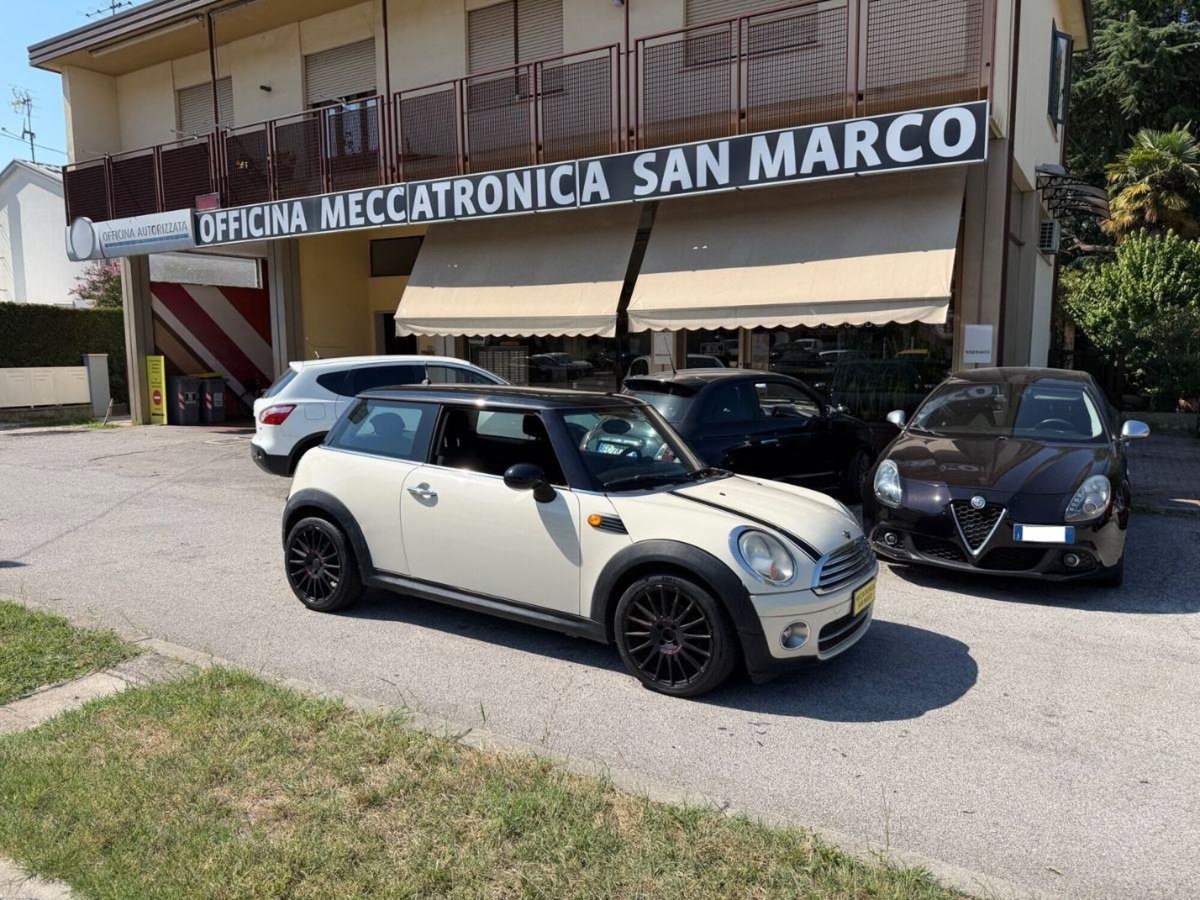 MINI Mini 1.6 16V Cooper D