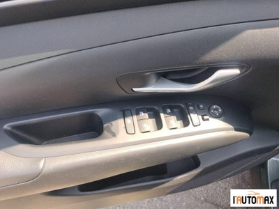 Hyundai Tucson 1.6 crdi 48V Xline 2wd imt (8)