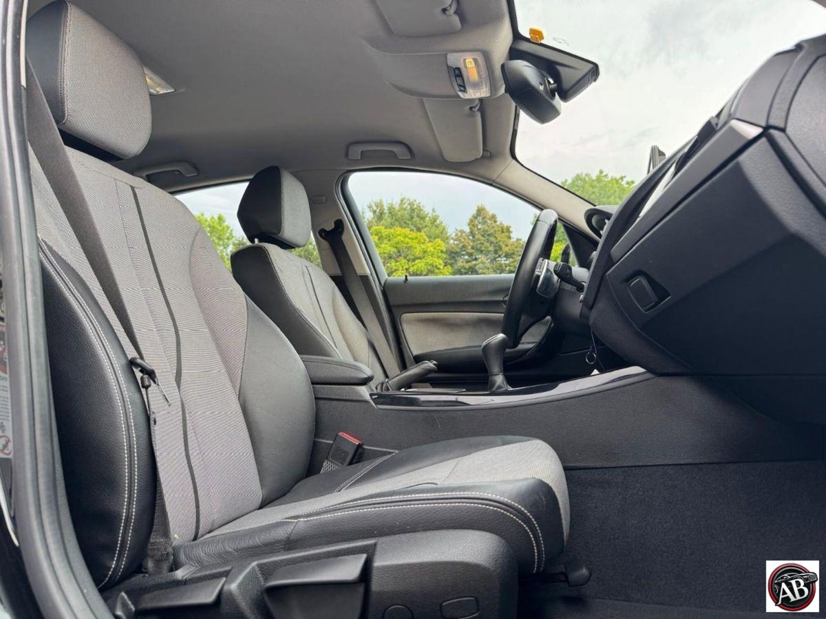 BMW Serie 1 5p. 118d 5p. Msport (15)