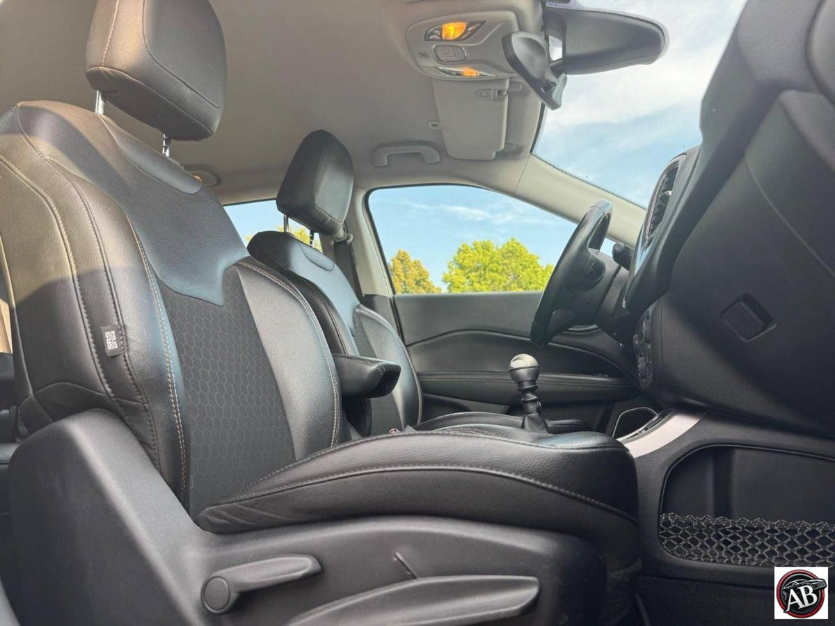 Jeep Compass 1.6 Multijet II 2WD Longitude (17)