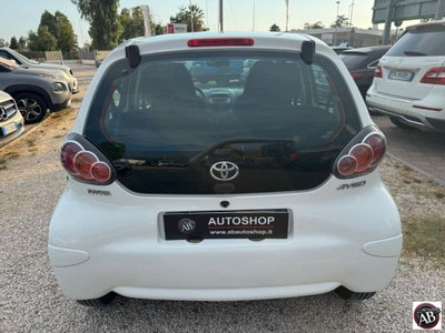Toyota Aygo 1.0 12V VVT-i 5 porte Deep Ocean Connect MMT (5)