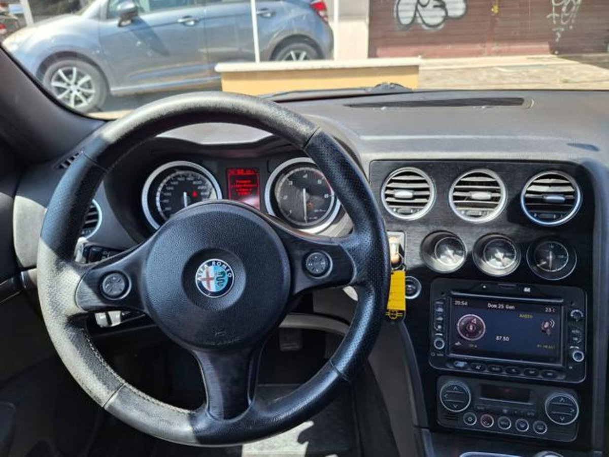 Alfa Romeo 159 SportWagon 2.0 JTDm 136 CV Sportwagon Distinctive (15)