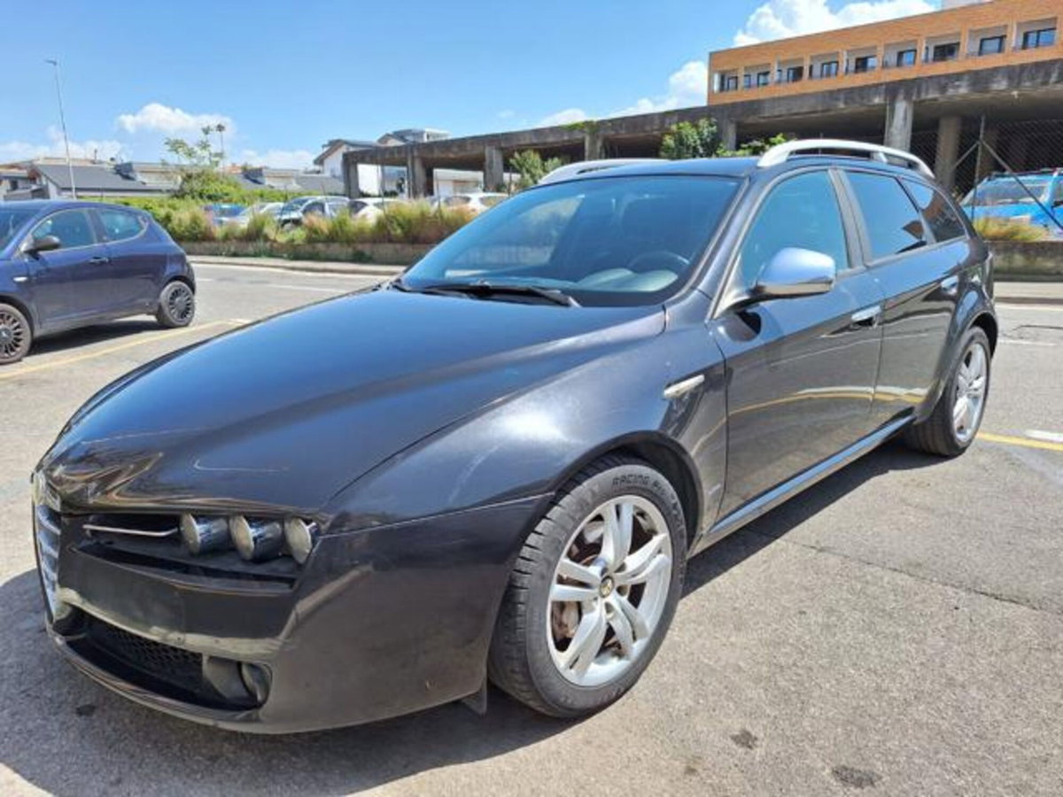 Alfa Romeo 159 SportWagon 2.0 JTDm 136 CV Sportwagon Distinctive (3)
