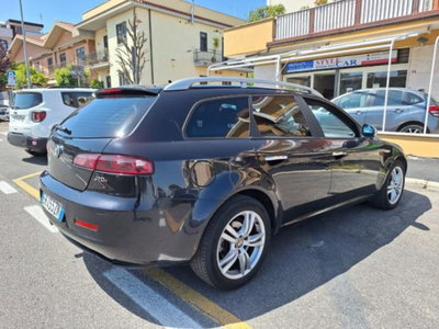 Alfa Romeo 159 SportWagon 2.0 JTDm 136 CV Sportwagon Distinctive (6)