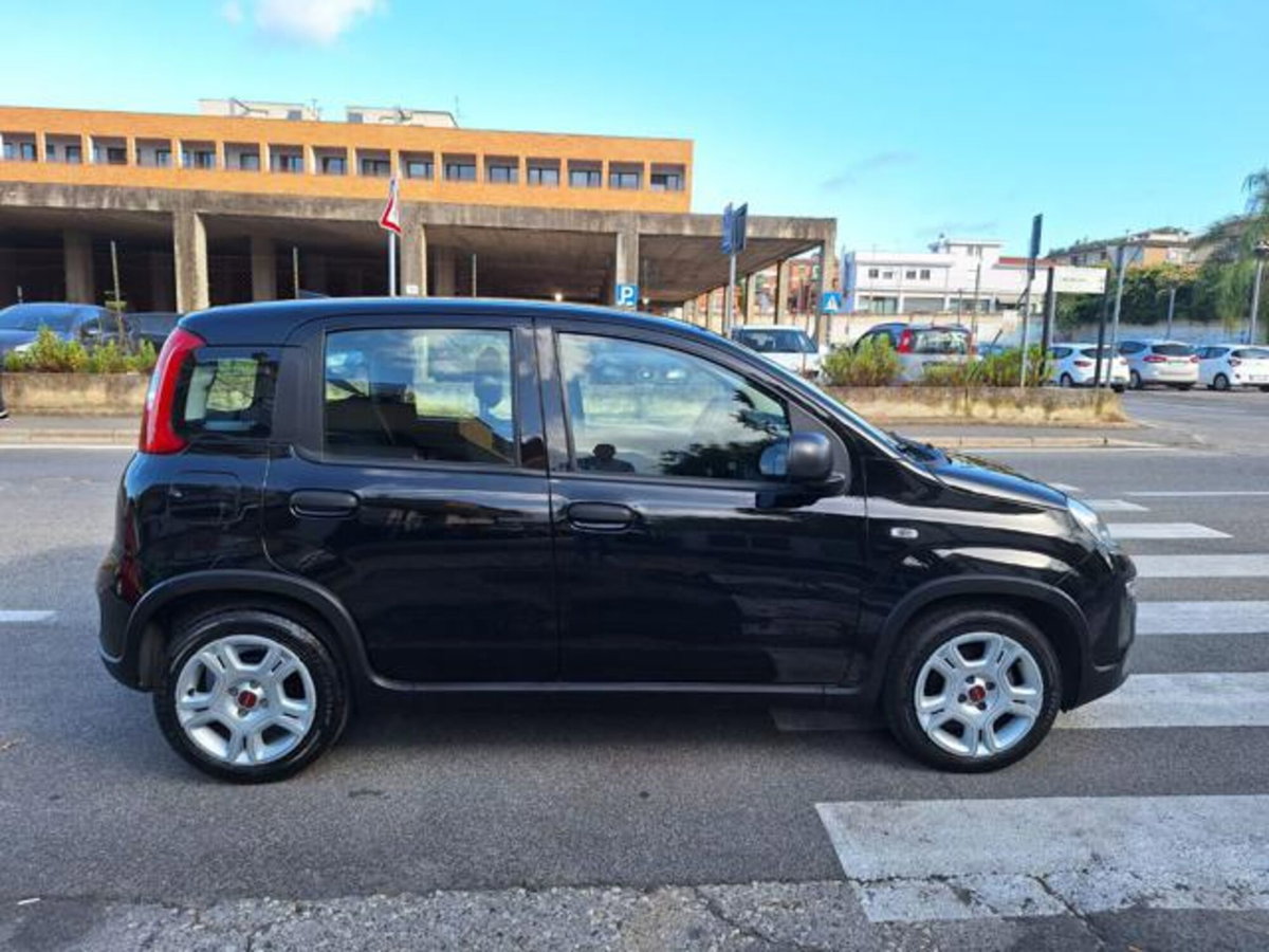 Fiat Panda 1.0 firefly hybrid s&s 70cv 5p.ti (7)