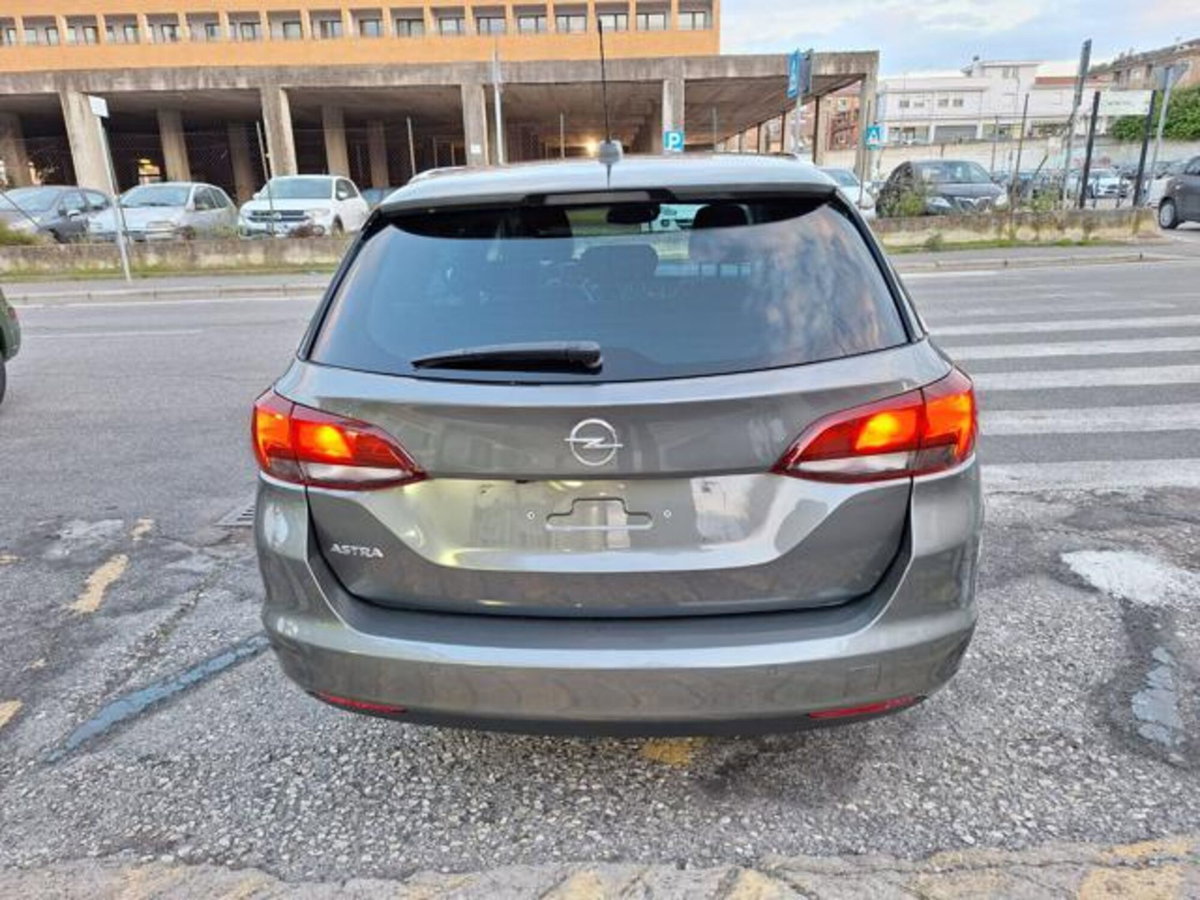 Opel Astra Station Wagon 1.5 CDTI 122 CV S&S AT9 Sports Ultimate (2)