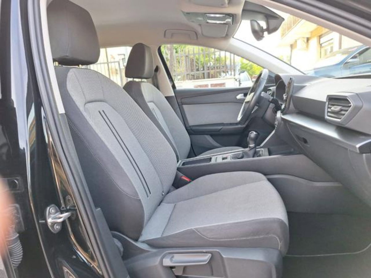 SEAT Leon ST Sportstourer 2.0 TDI FR (17)