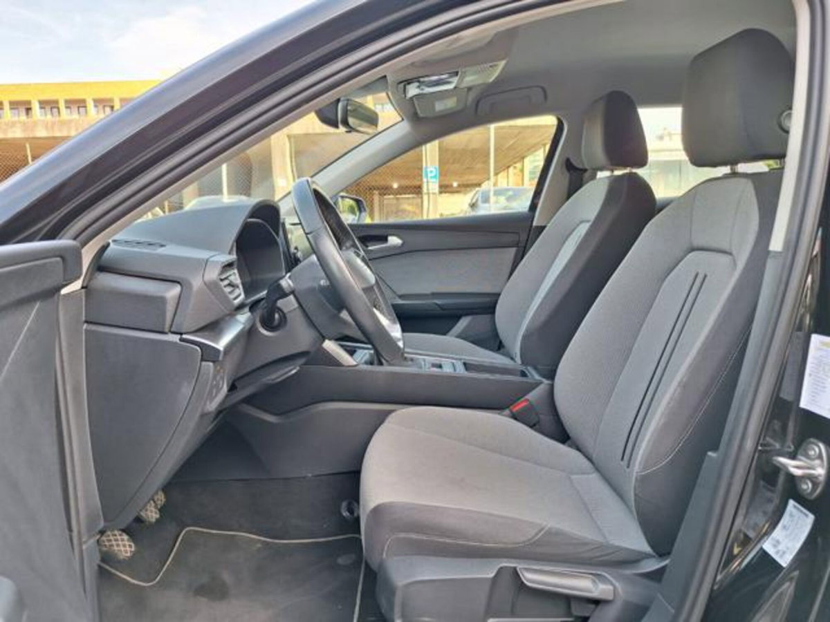 SEAT Leon ST Sportstourer 2.0 TDI FR (18)