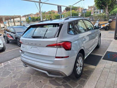 Skoda Kamiq 1.0 TSI 110 CV Dark Shade (3)
