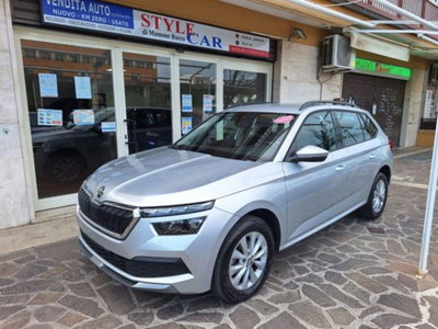 Skoda Kamiq 1.0 TSI 110 CV Dark Shade (4)
