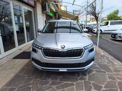 Skoda Kamiq 1.0 TSI 110 CV Dark Shade (5)
