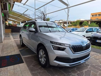 Skoda Kamiq 1.0 TSI 110 CV Dark Shade (6)
