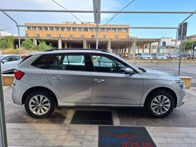 Skoda Kamiq 1.0 TSI 110 CV Dark Shade (9)