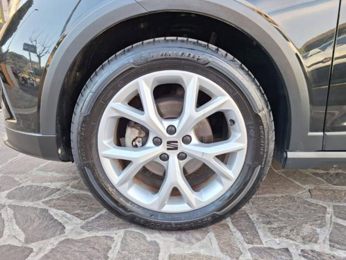 SEAT Arona 1.0 EcoTSI 110 CV DSG FR (8)