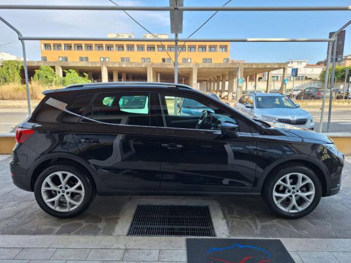 SEAT Arona 1.0 EcoTSI 110 CV DSG FR (9)