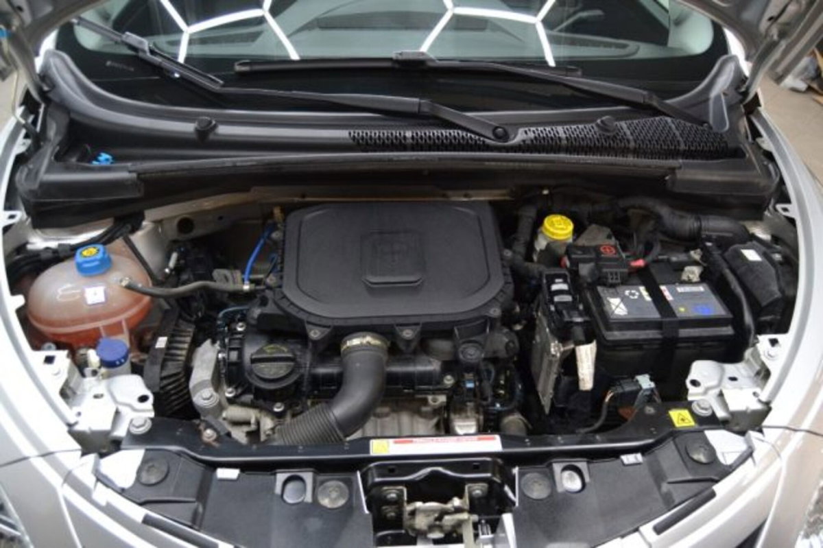 Lancia Ypsilon 1.0 FireFly 5 porte S&S Hybrid Ecochic Gold (14)