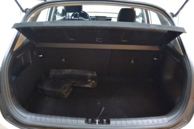 Kia Stonic 1.4 MPI EcoGPL Energy (5)