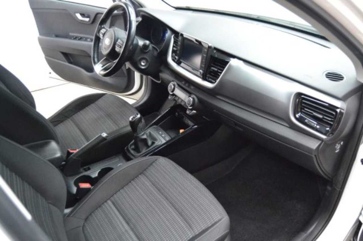 Kia Stonic 1.4 MPI EcoGPL Energy (7)