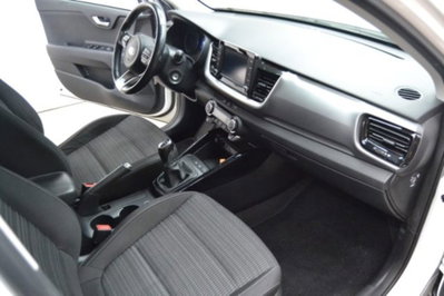Kia Stonic 1.4 MPI EcoGPL Energy (7)