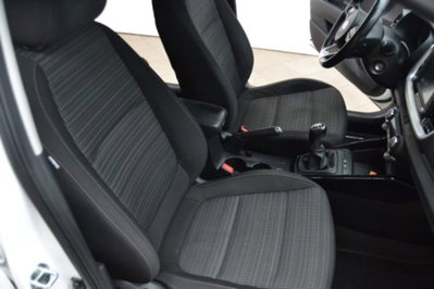 Kia Stonic 1.4 MPI EcoGPL Energy (8)