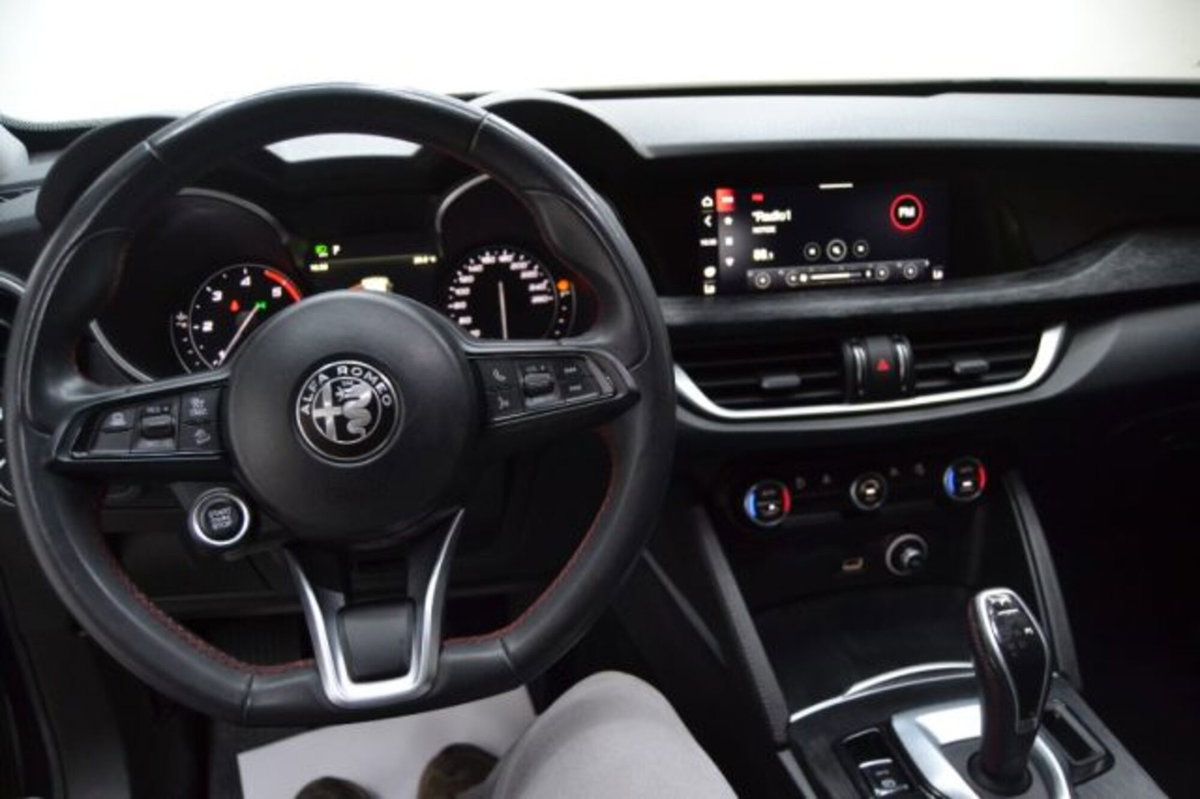 Alfa Romeo Stelvio Stelvio 2.2 Turbodiesel 190 CV AT8 Q4 Super Business (14)