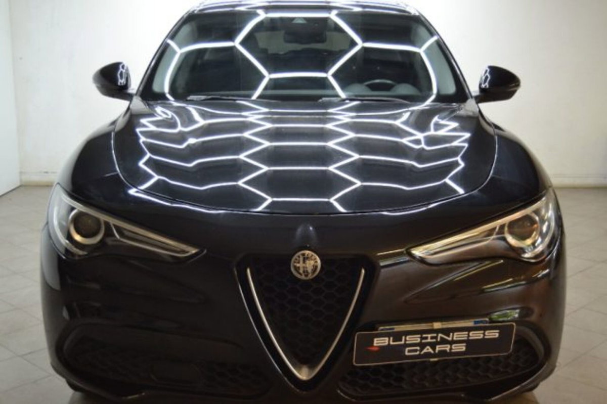 Alfa Romeo Stelvio Stelvio 2.2 Turbodiesel 190 CV AT8 Q4 Super Business (16)