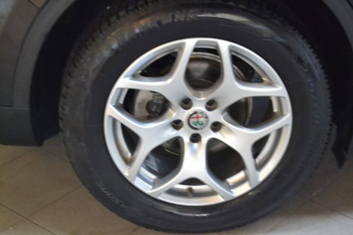 Alfa Romeo Stelvio Stelvio 2.2 Turbodiesel 190 CV AT8 Q4 Super Business (4)