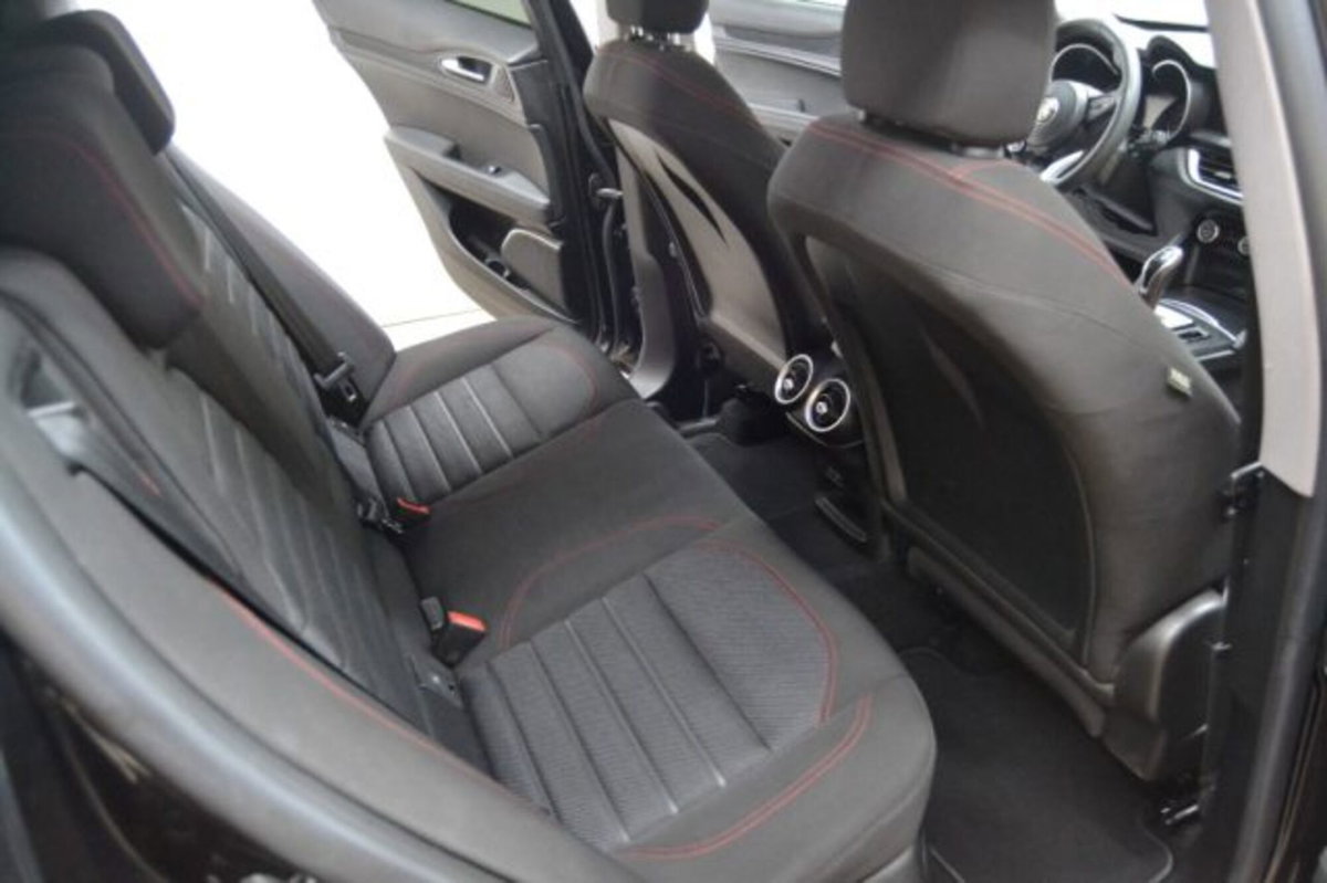 Alfa Romeo Stelvio Stelvio 2.2 Turbodiesel 190 CV AT8 Q4 Super Business (7)