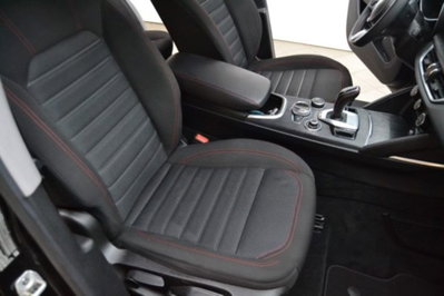 Alfa Romeo Stelvio Stelvio 2.2 Turbodiesel 190 CV AT8 Q4 Super Business (9)