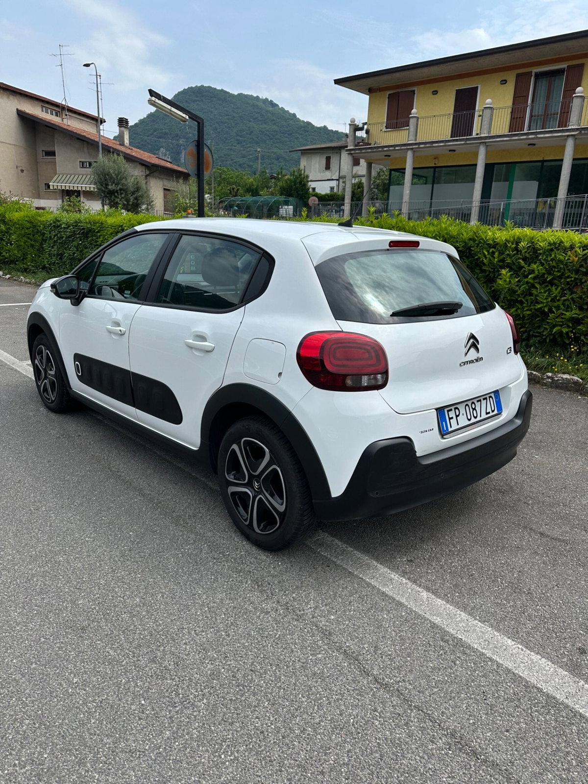 Citroen C3 PureTech 82 Shine (7)