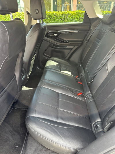 Land Rover Range Rover Evoque 2.0D I4 163 CV AWD Auto SE (16)