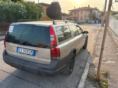 Volvo V70 2.4 D5 20V cat (2)