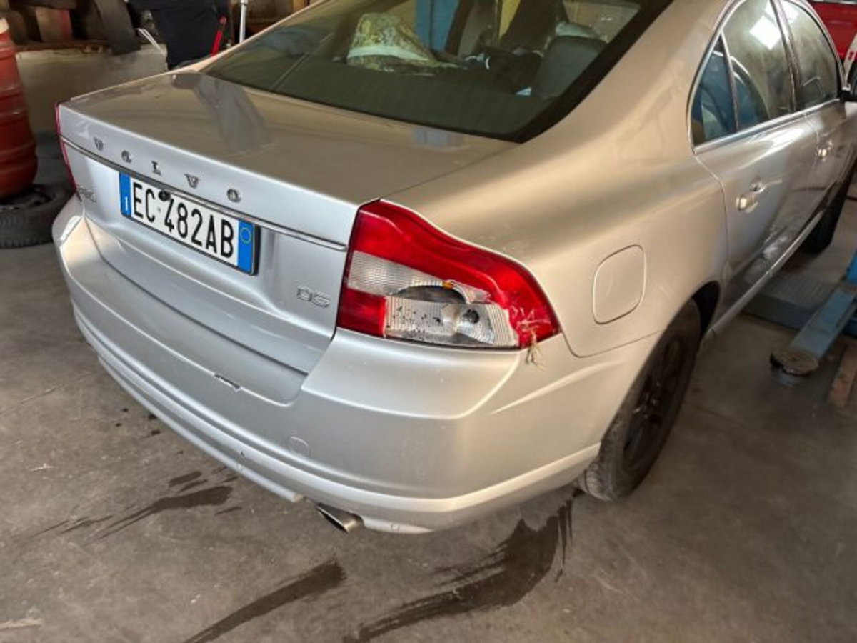 Volvo S80 D5 Geartronic Executive (10)