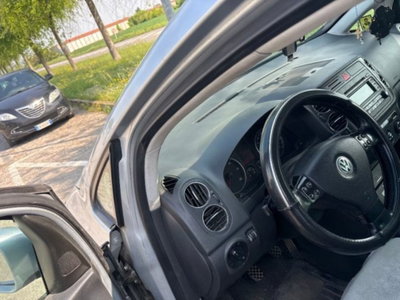 Volkswagen Golf 2.0 16V TDI 5p. Comfortline (2)