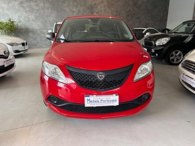 Lancia Ypsilon 1.2 69 CV 5 porte S&S Elefantino Blu usata