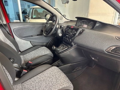 Lancia Ypsilon 1.2 69 CV 5 porte S&S Elefantino Blu (12)