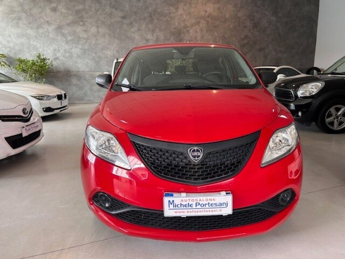 Lancia Ypsilon 1.2 69 CV 5 porte S&S Elefantino Blu (17)