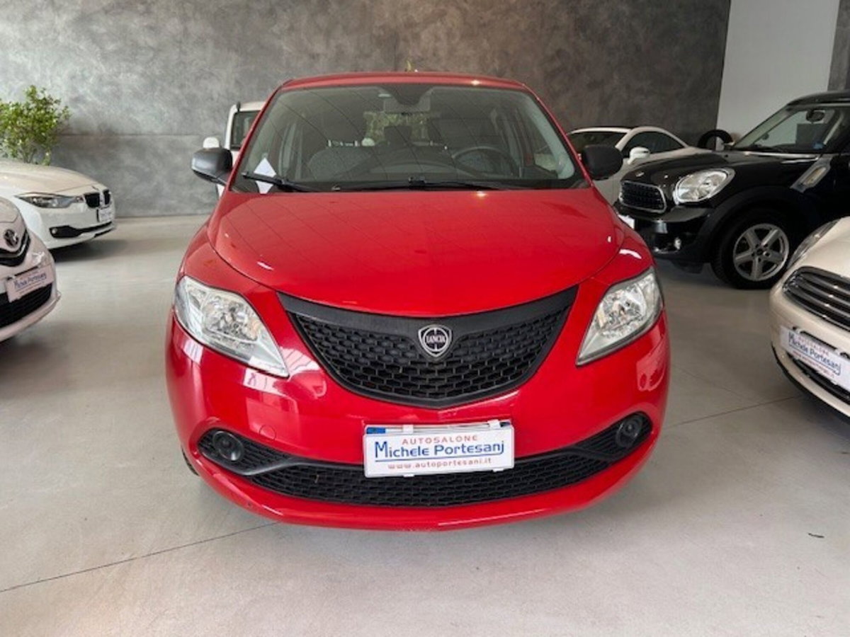 Lancia Ypsilon 1.2 69 CV 5 porte S&S Elefantino Blu (2)