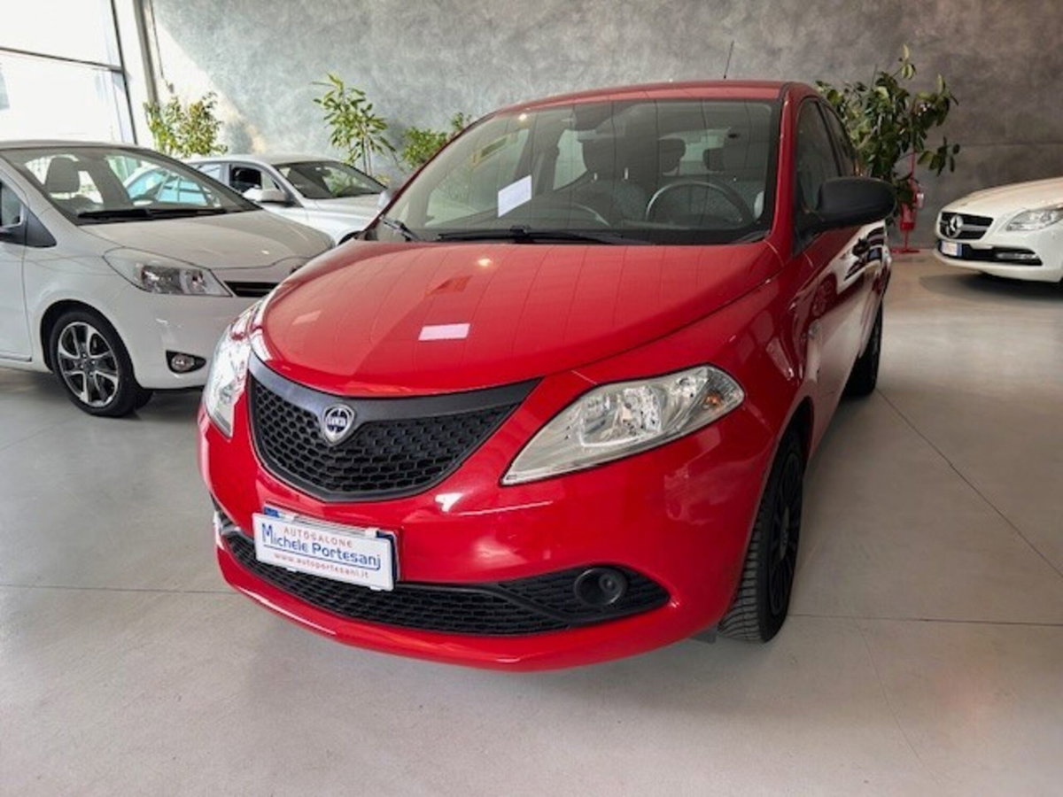 Lancia Ypsilon 1.2 69 CV 5 porte S&S Elefantino Blu (3)