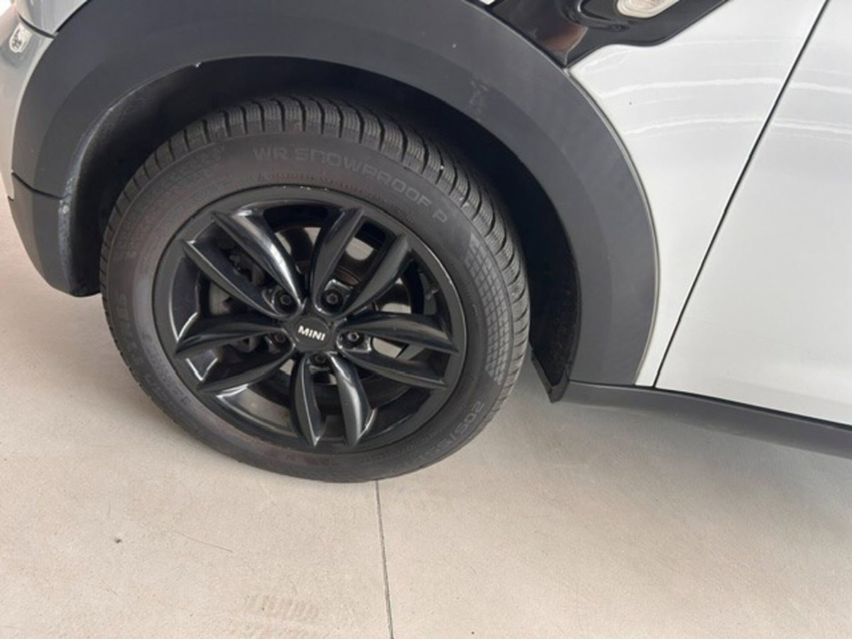 MINI Mini Countryman 2.0 Cooper D Countryman Automatica (2)