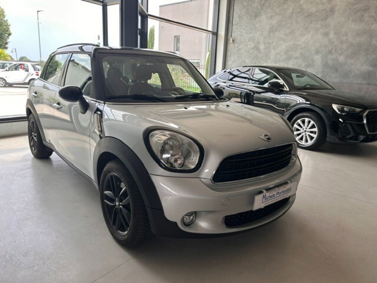 MINI Mini Countryman 2.0 Cooper D Countryman Automatica (5)