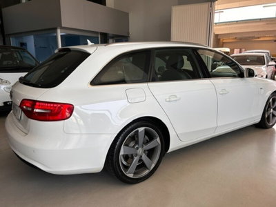 Audi A4 Avant 2.0 TDI 177CV mult. Business (4)