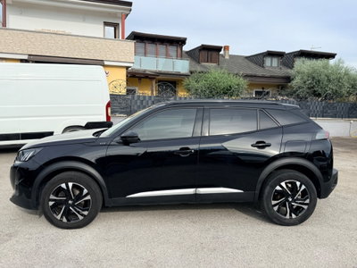Peugeot 2008 PureTech 130 S&S EAT8 GT Pack (4)
