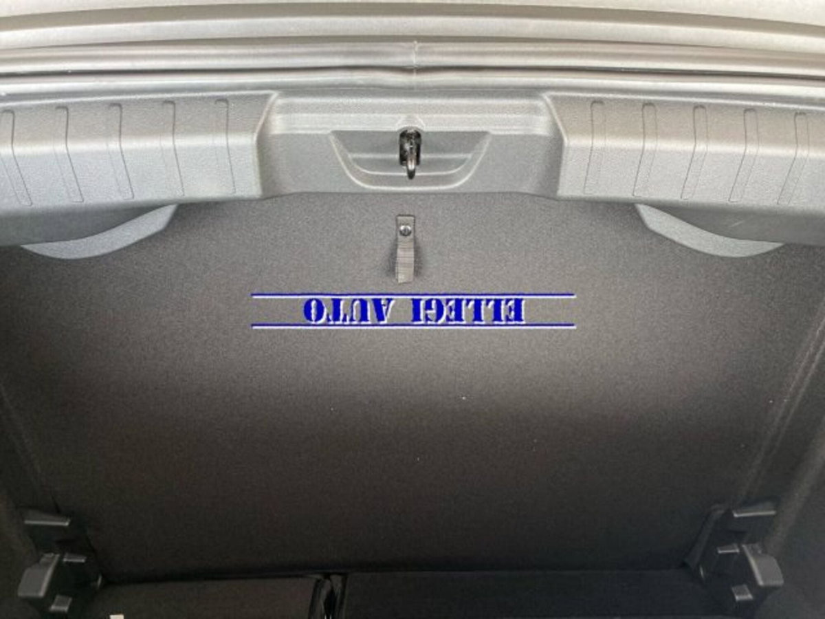 Jeep Avenger 1.2 turbo Longitude fwd 100cv (16)