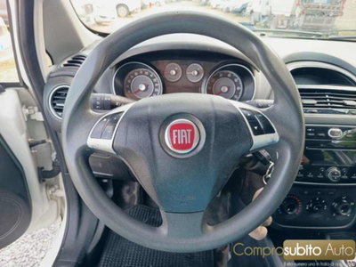 Fiat Punto 1.2 8V 5 porte Lounge (10)