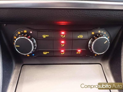 Mercedes-Benz GLA SUV 200 d Automatic 4Matic Premium (20)